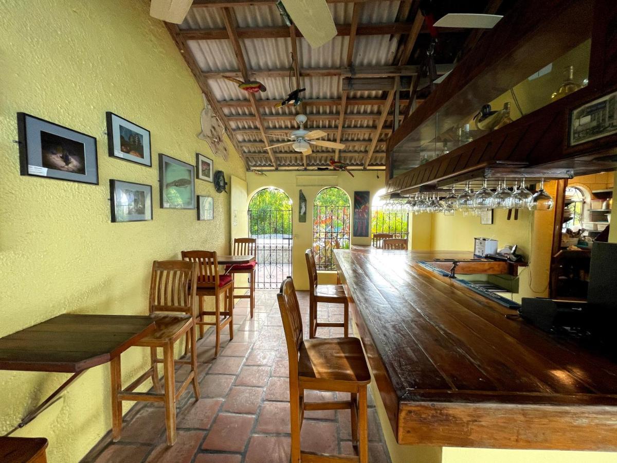 Osprey Beach Hotel Cockburn Town المظهر الخارجي الصورة