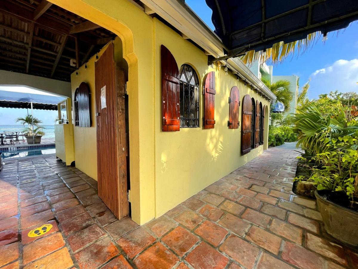 Osprey Beach Hotel Cockburn Town المظهر الخارجي الصورة