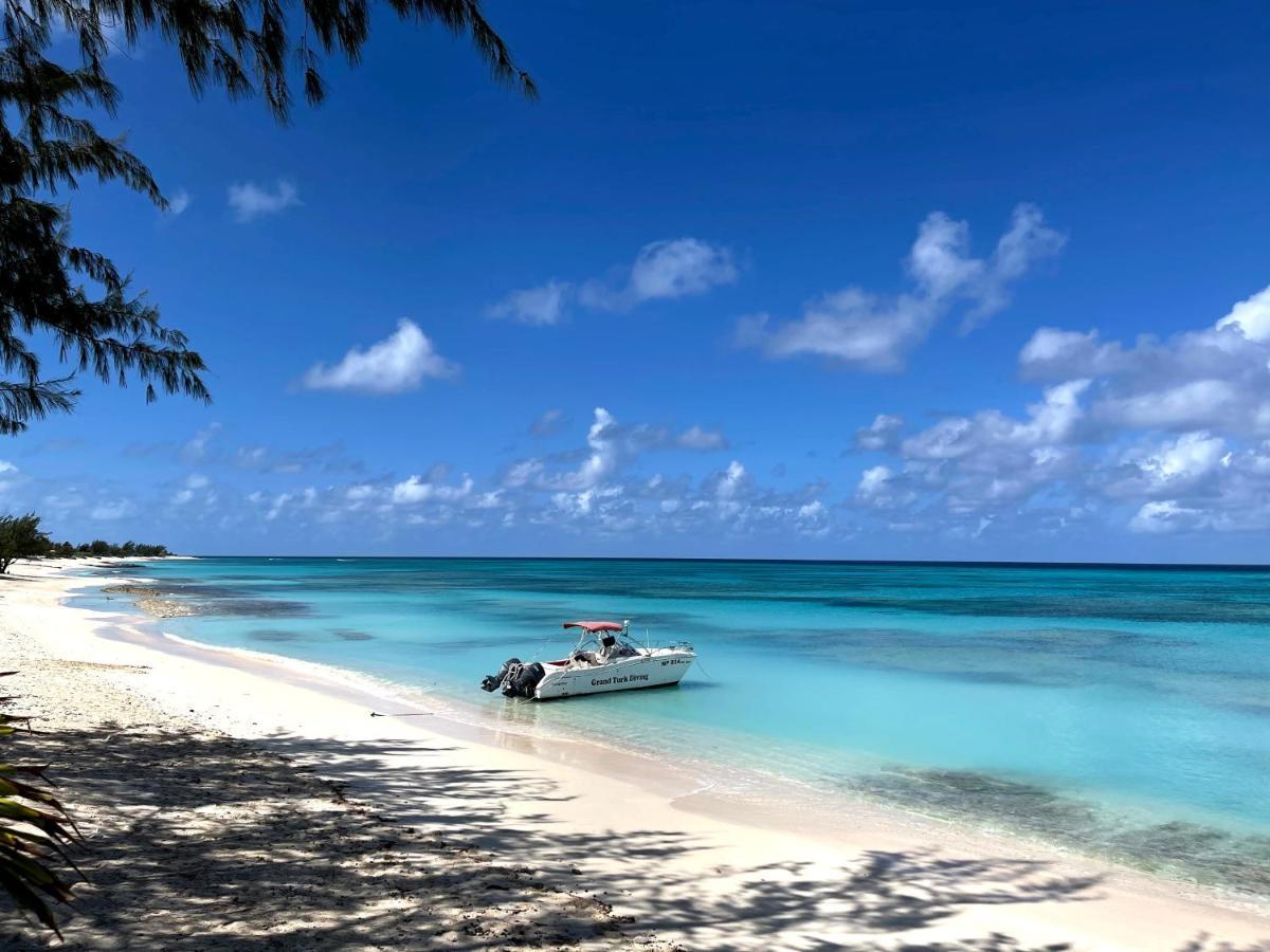 Osprey Beach Hotel Cockburn Town المظهر الخارجي الصورة